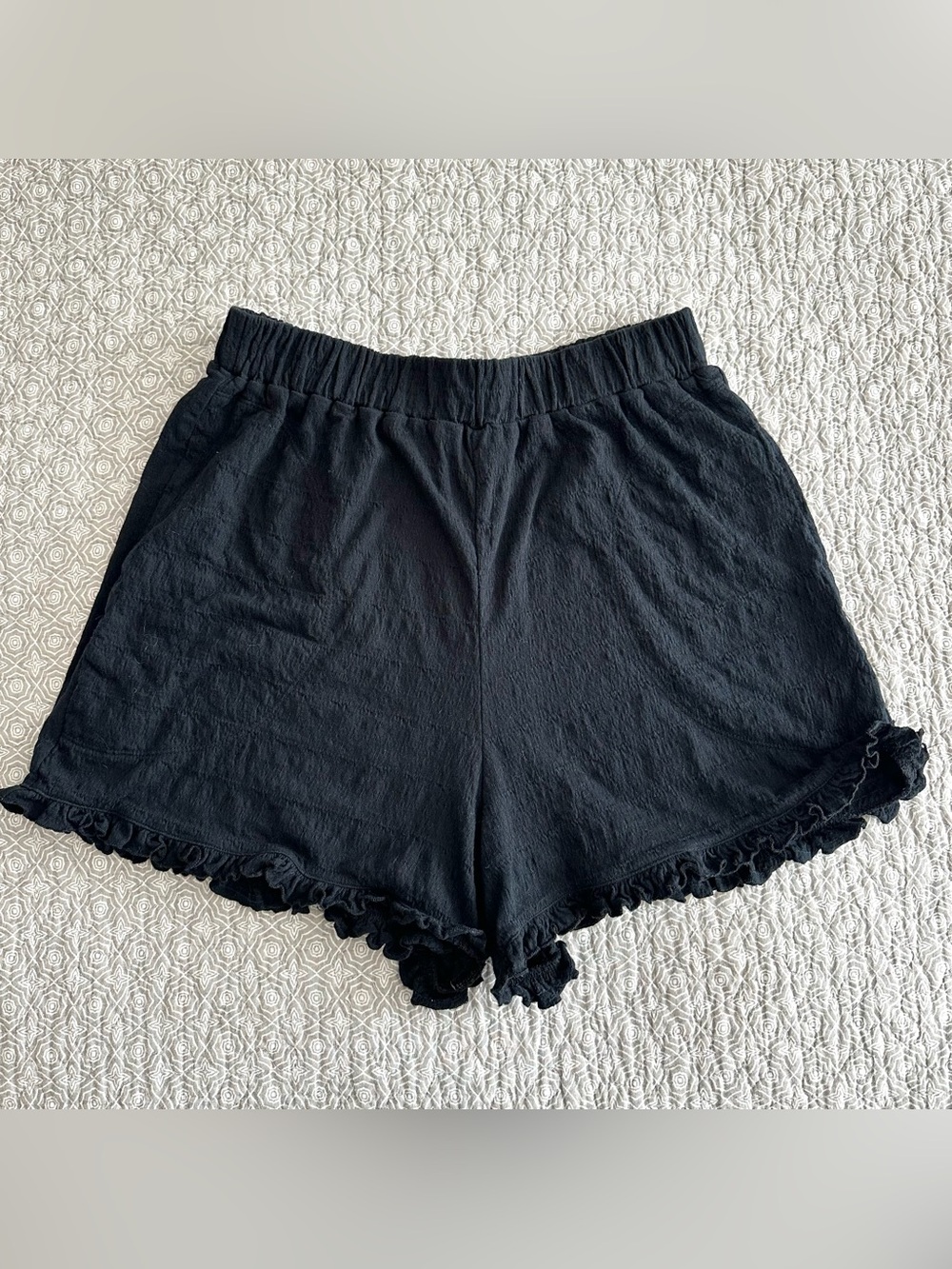 Free People Beach Black Ruffle Hem Shorts Pockets Size M